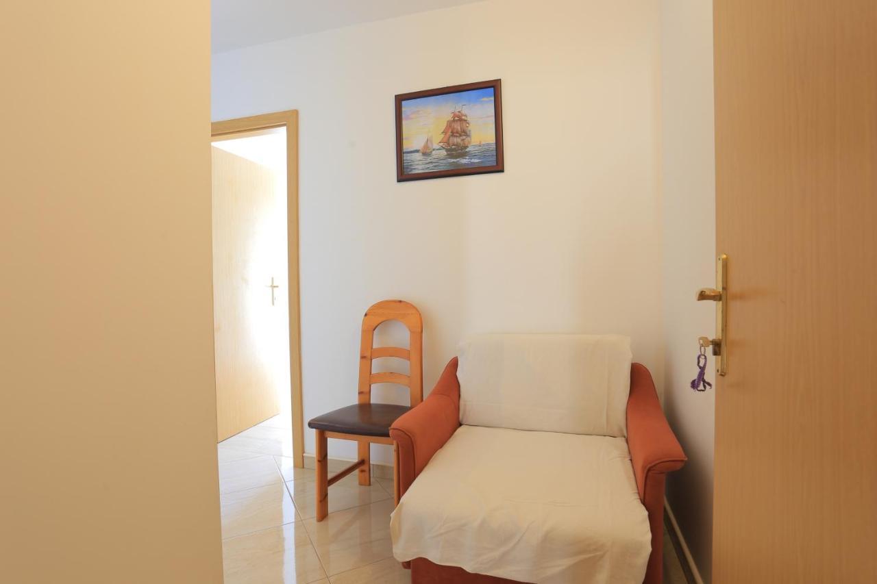 Apartments By The Sea Zivogosce - Porat, Makarska - 18218 イグラネ エクステリア 写真